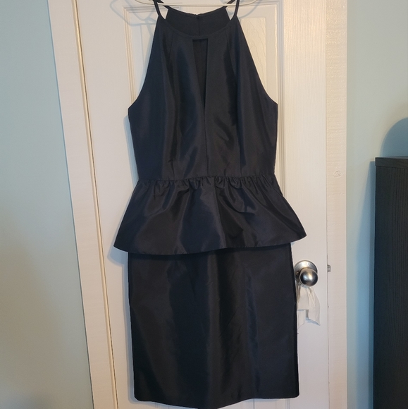 Black Halter Top Peplum Cocktail Dress - Picture 2 of 4